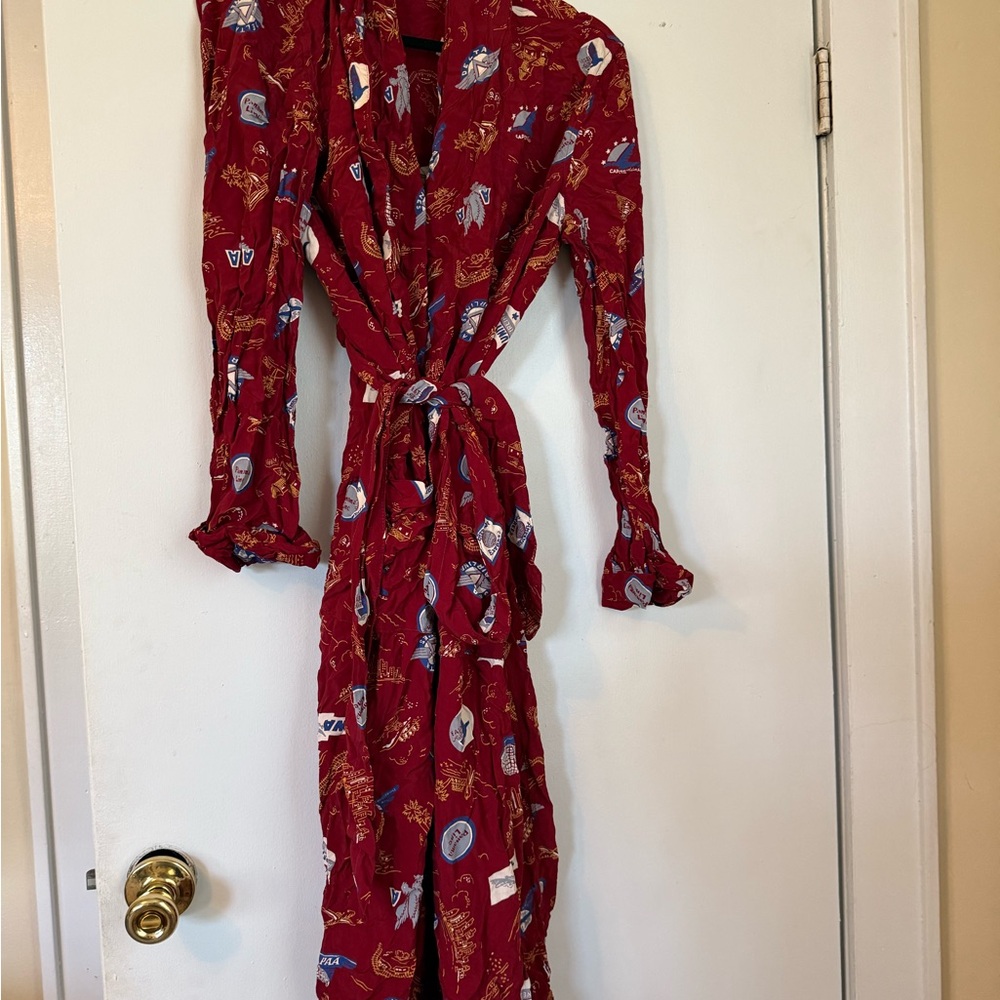 Vintage 1940’s Red Atomic Airline Print Rayon Belted Robe with bag rare